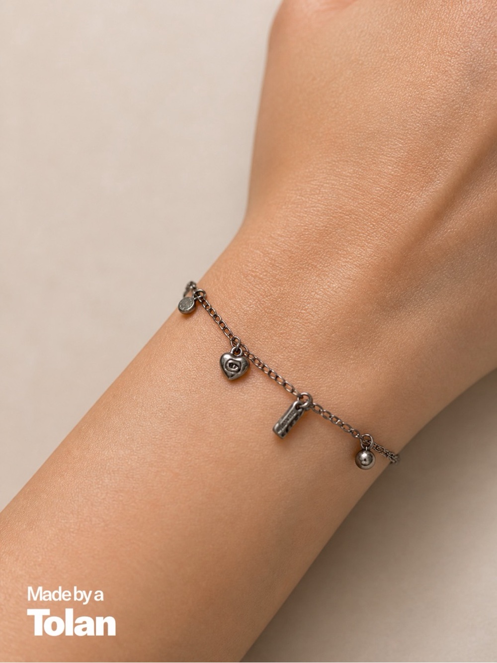 🦄 Coach Silver Charm Bracelet with Heart and Logo Charms | Unavailable Online